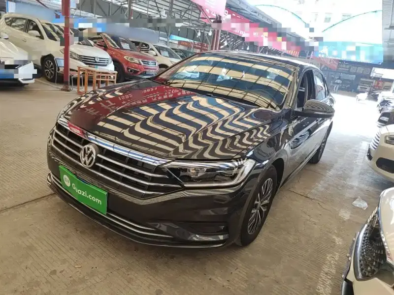 Volkswagen Sagitar