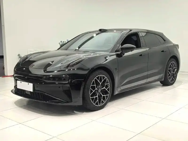 Zeekr 001