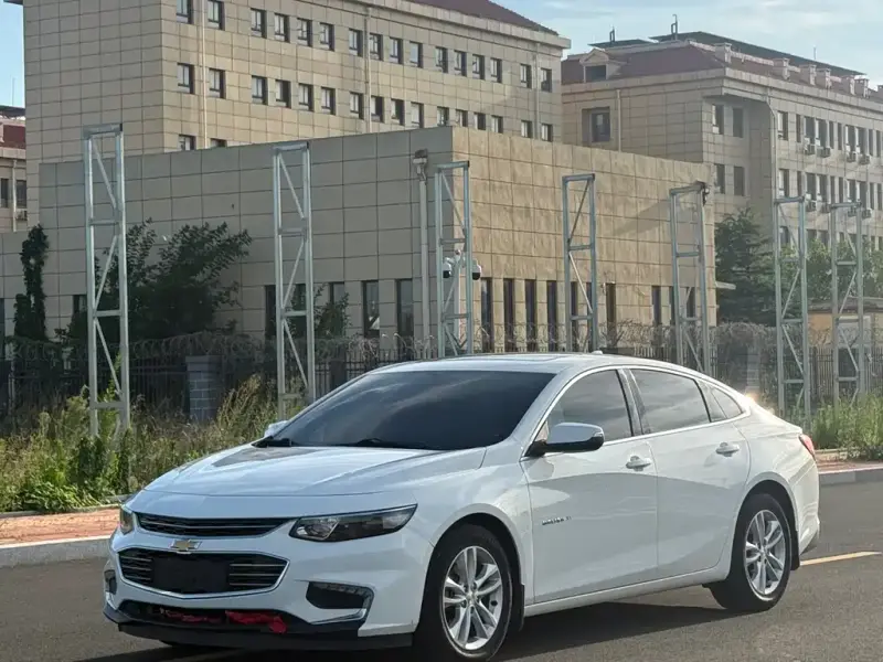 Chevrolet Malibu XL