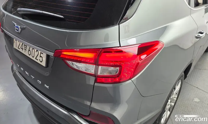 KG Mobility Rexton