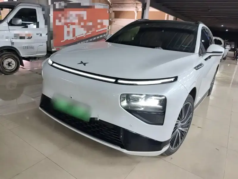 XPeng G9