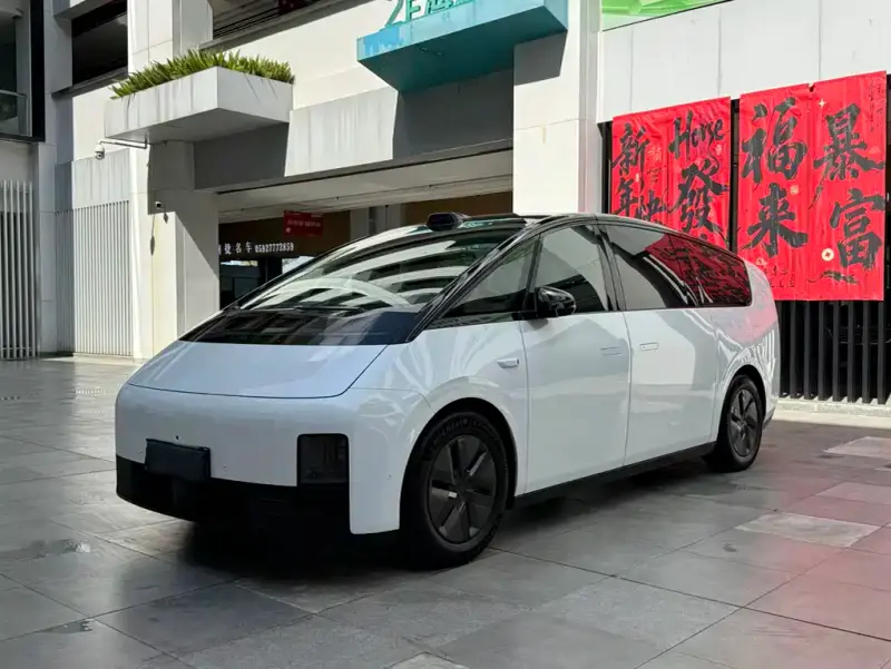Li Auto MEGA