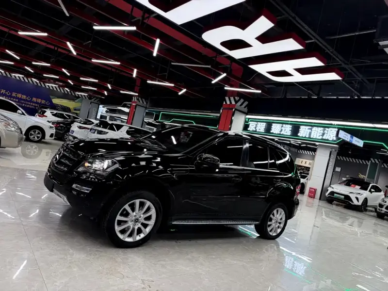 Mercedes-Benz M-Class