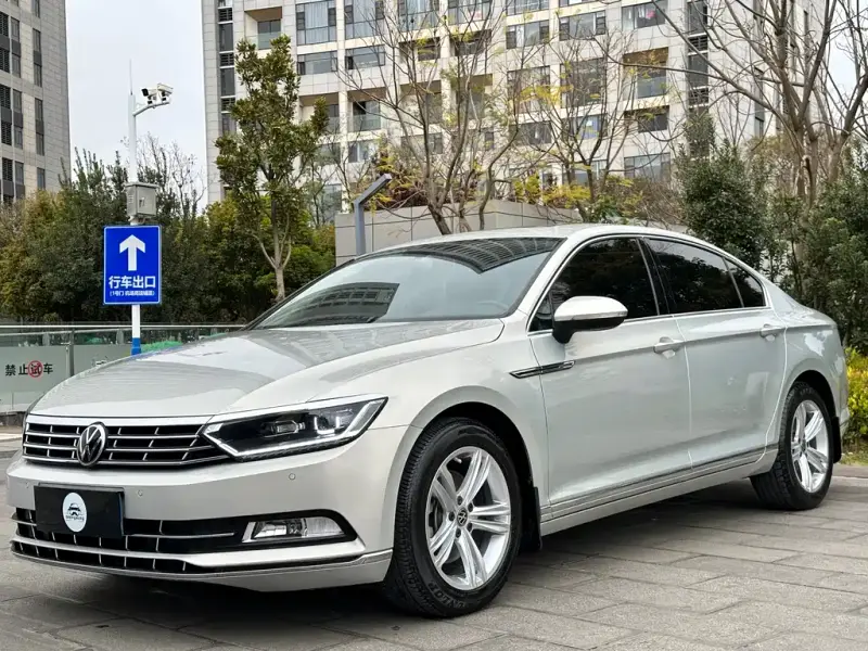 Volkswagen Magotan