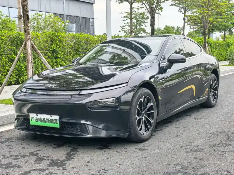 XPeng P7