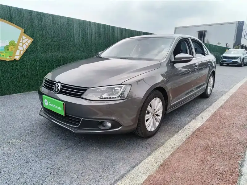 Volkswagen Sagitar