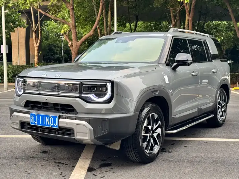 Beijing Off-Road BJ30