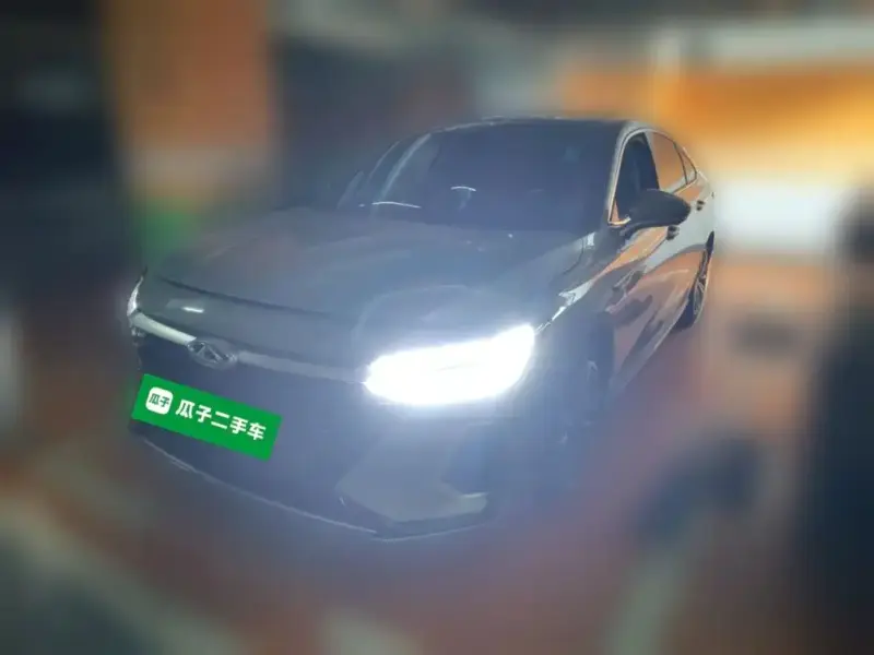 Chery Arrizo 8