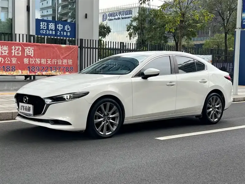 Mazda 3 Axela