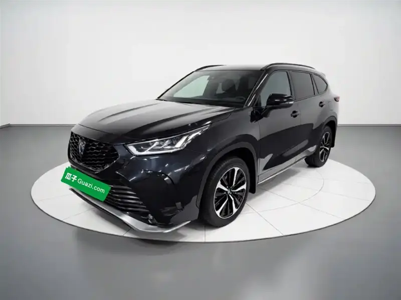 Toyota Crown Kluger