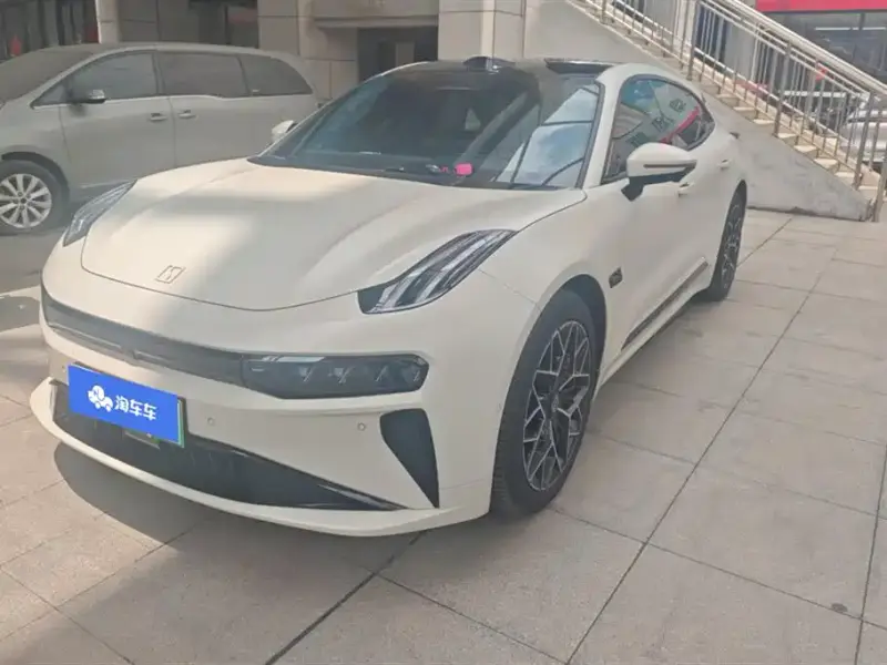 Zeekr 001