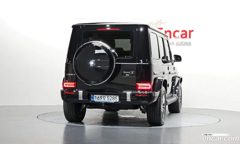 Mercedes-Benz G-Class