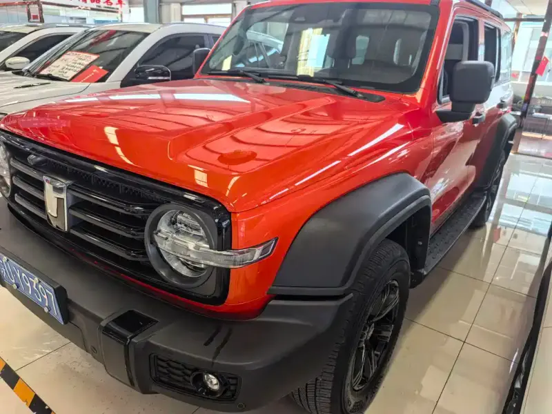 Tank 300