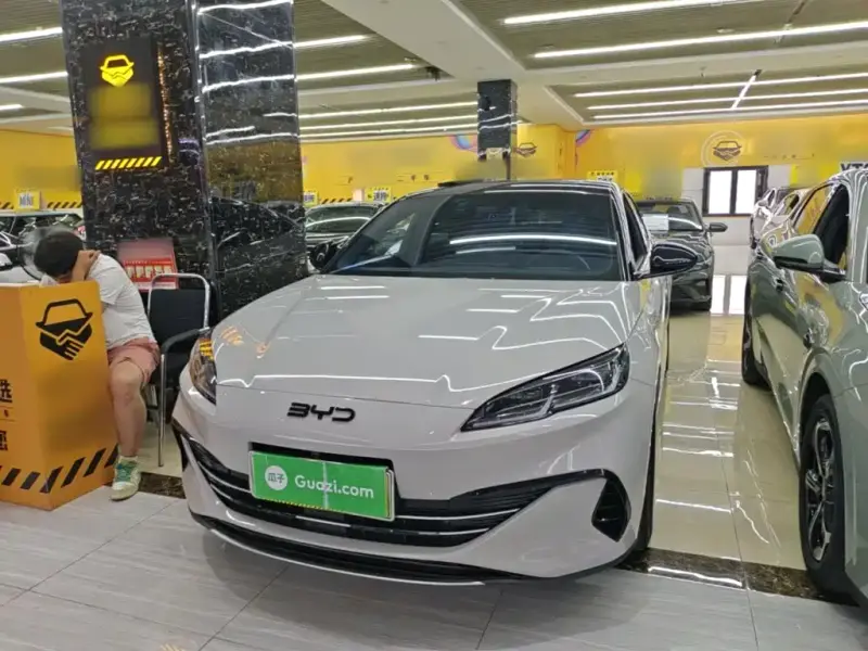 BYD Seal 06