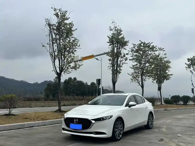 Mazda 3 Axela