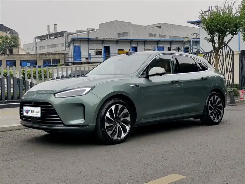 AITO M5