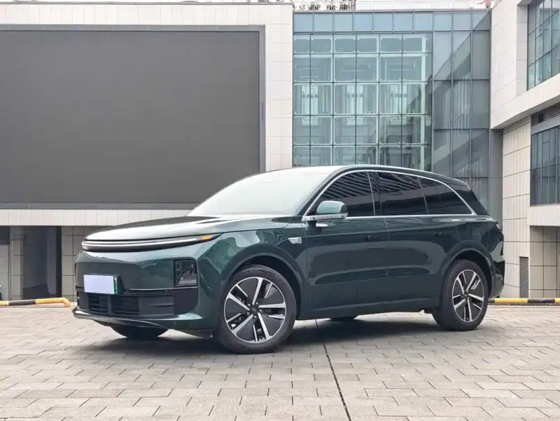 Li Auto L6