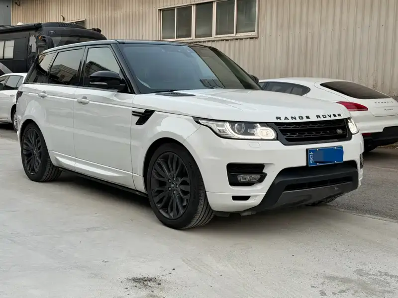 Land Rover Sport