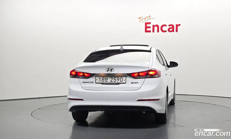 Hyundai AVANTE
