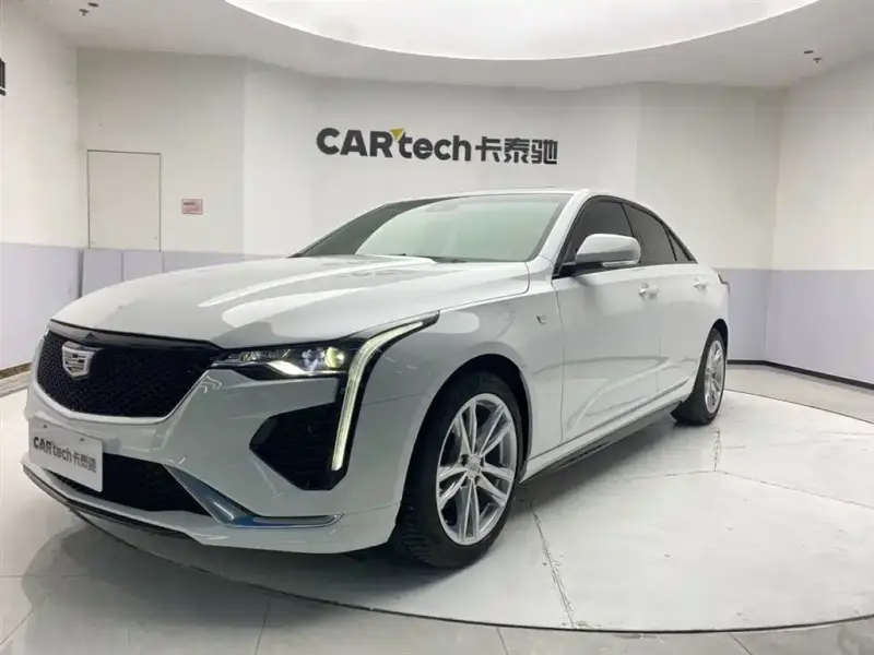 Cadillac CT4