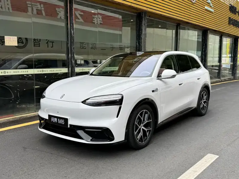 AITO M6