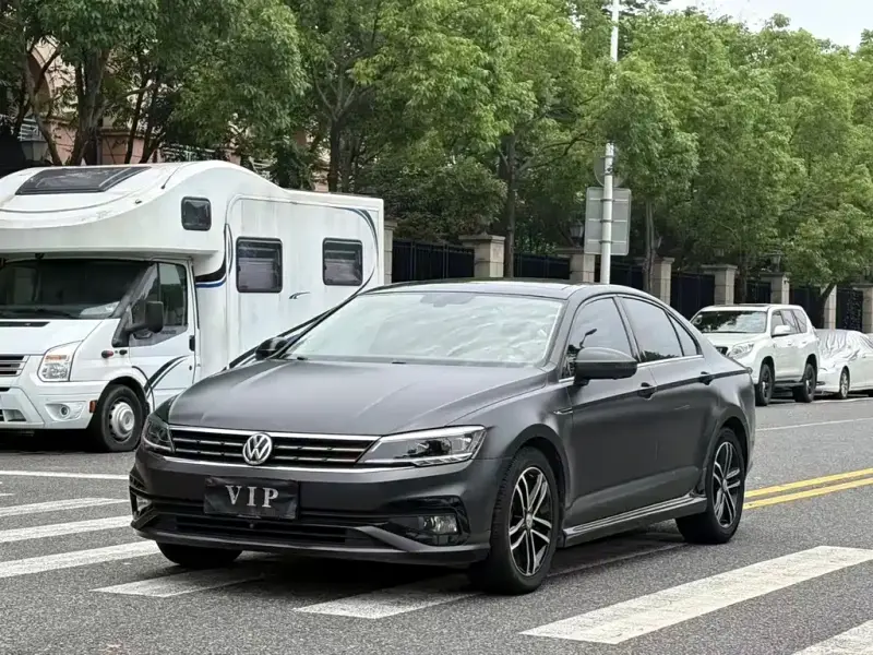 Volkswagen Lamando