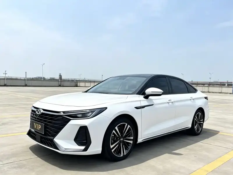 Chery Arrizo 8