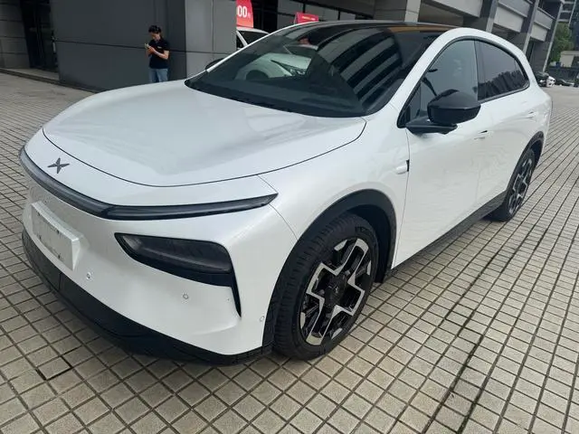 XPeng G7
