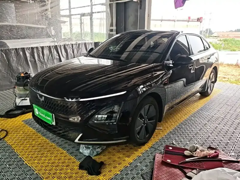 Wuling Starlight (Xingguang)