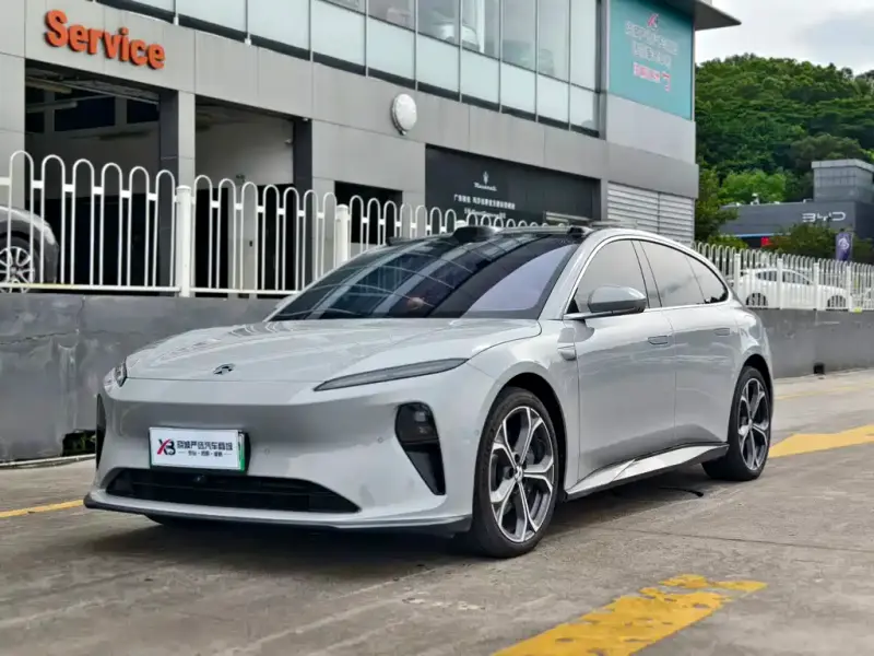 NIO ET5T