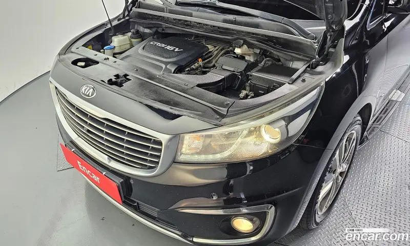 Kia Carnival (Canival)