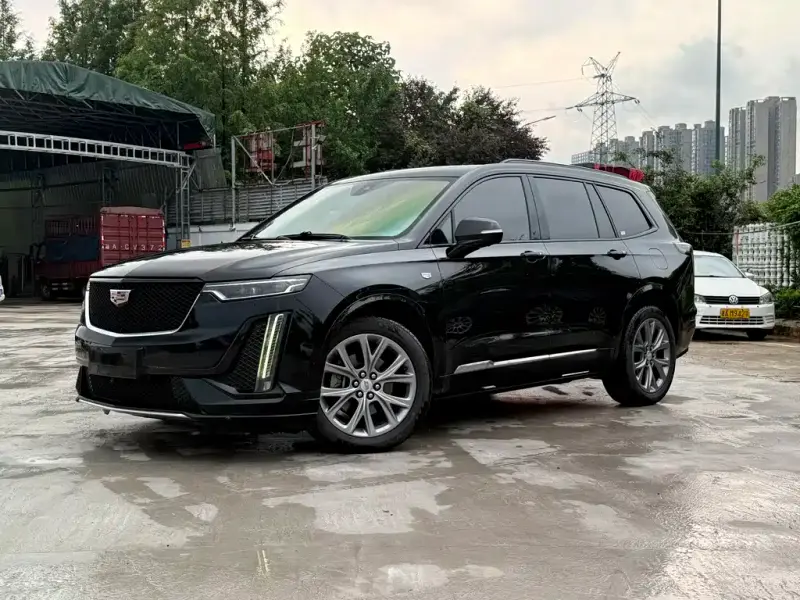 Cadillac XT6