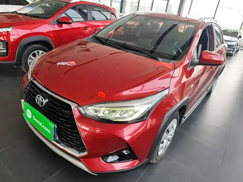 Toyota Yaris L