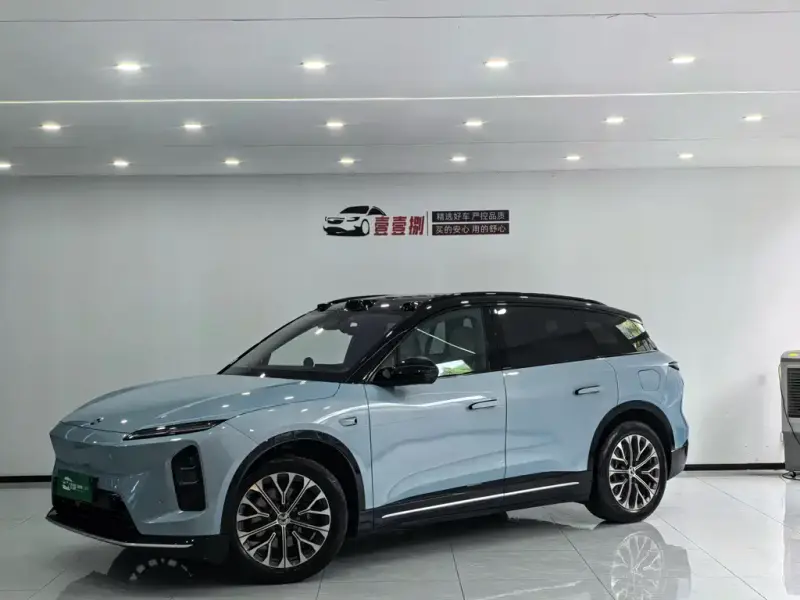 NIO ES6