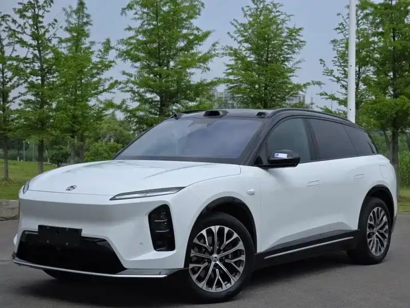 NIO ES6