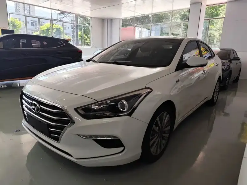 Hyundai Mistra