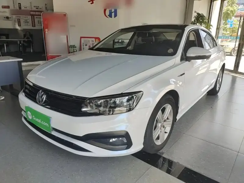 Volkswagen Lamando