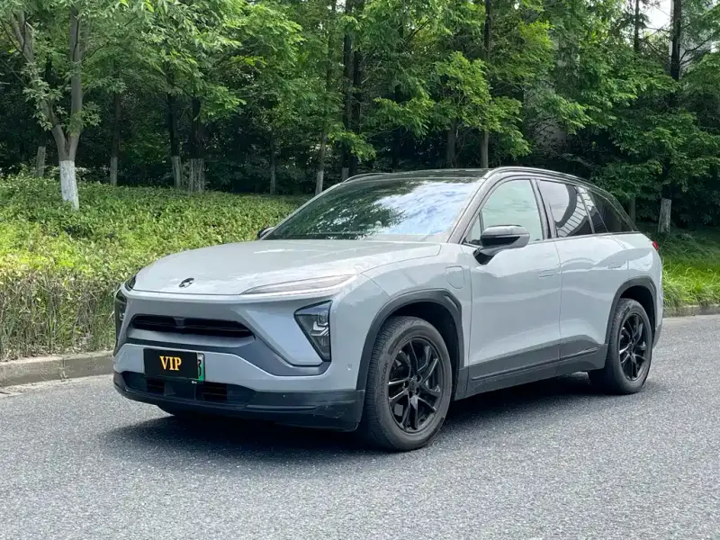 NIO ES6