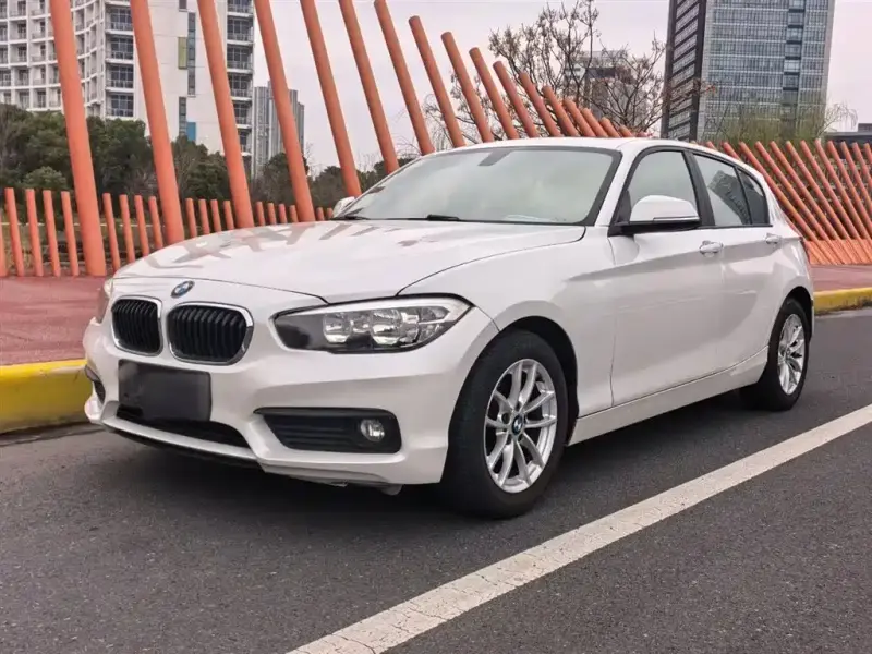 BMW 1 Series (Import)