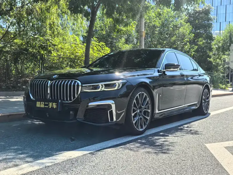 BMW 7-Series