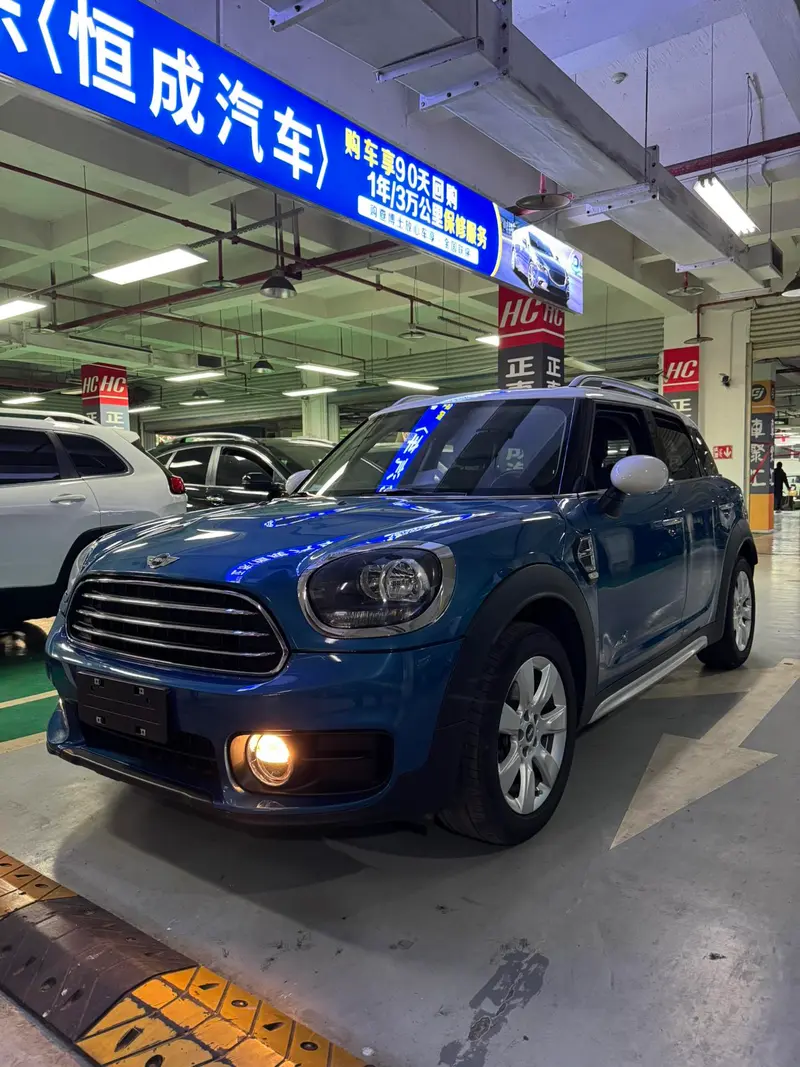 MINI COUNTRYMAN