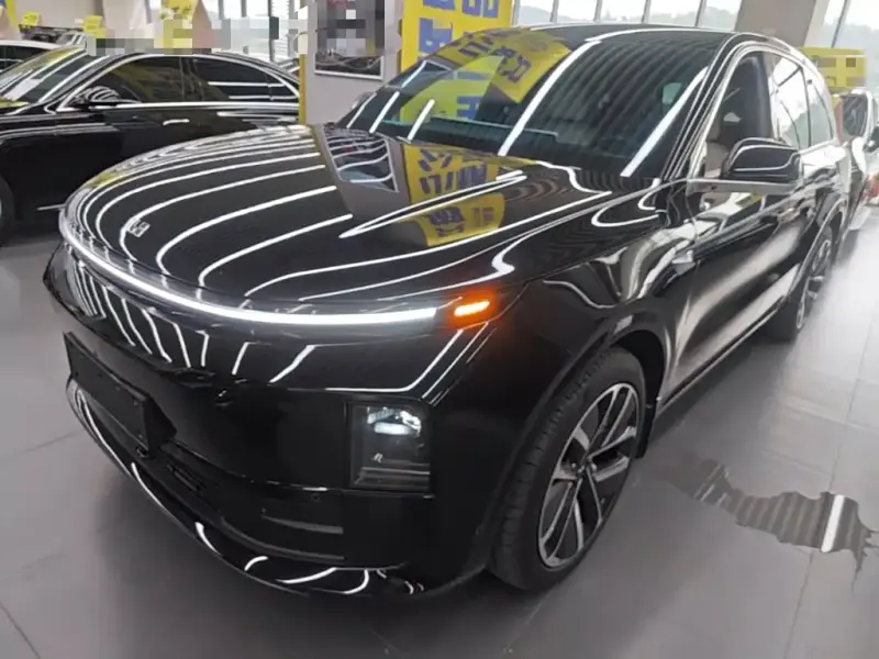 Li Auto L6