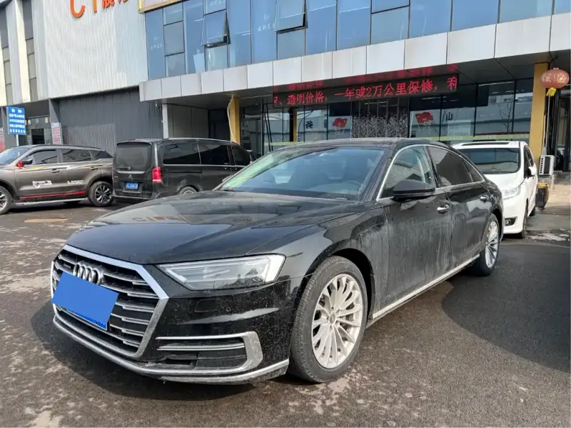 Audi A8