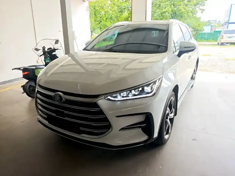BYD Tang