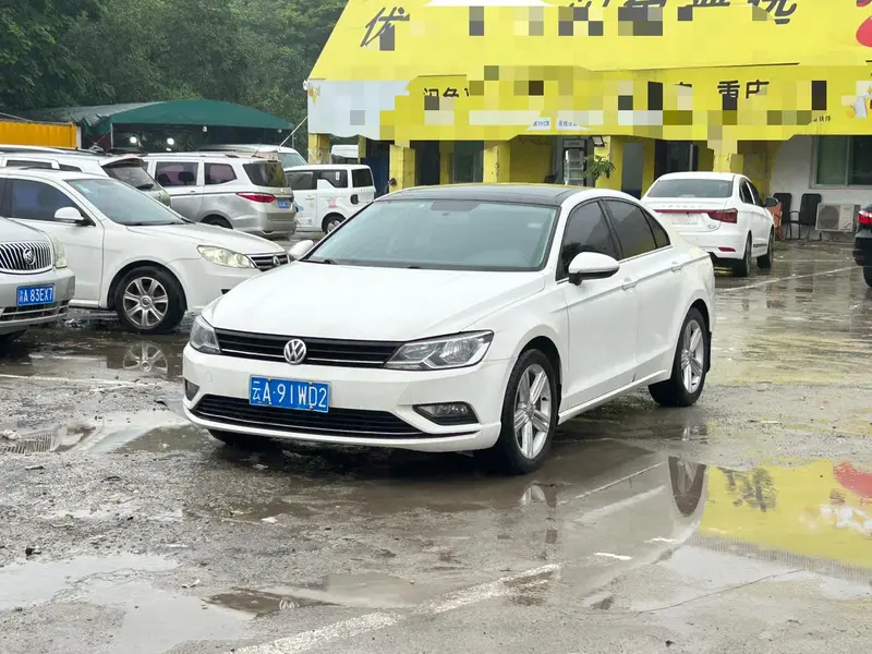 Volkswagen Lamando