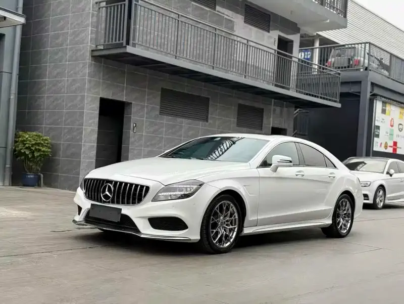 Mercedes-Benz CLS