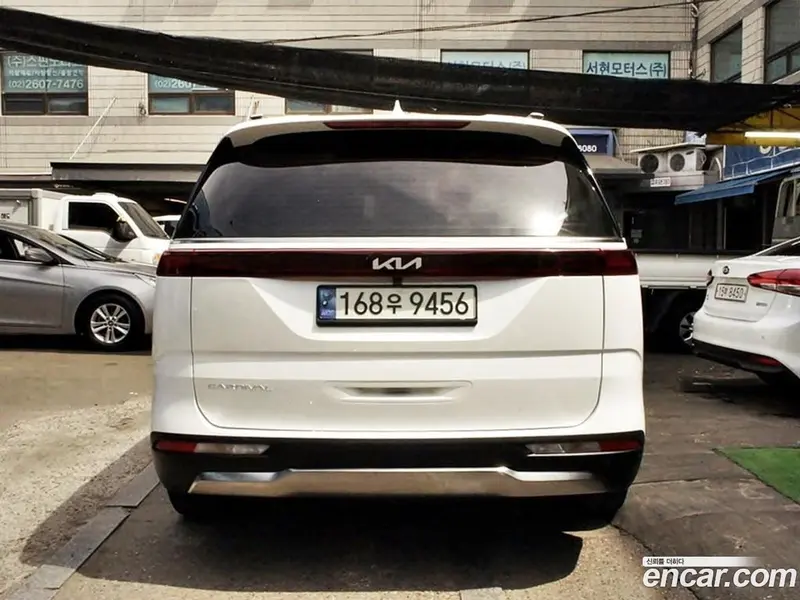 Kia Carnival (Canival)
