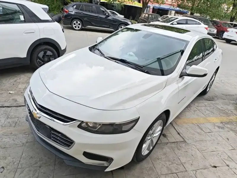 Chevrolet Malibu XL