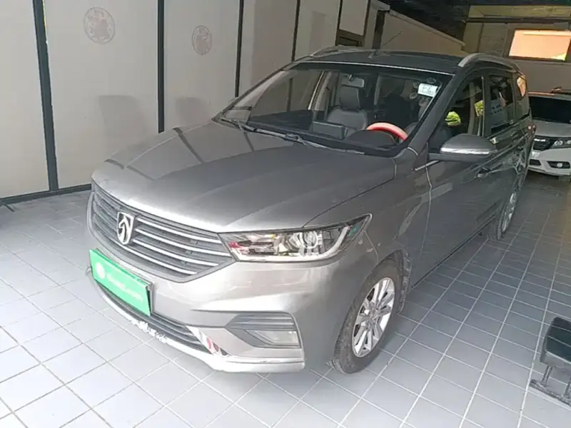 Baojun 360