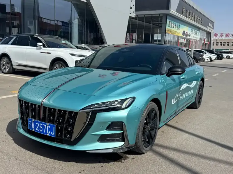 Hongqi H6